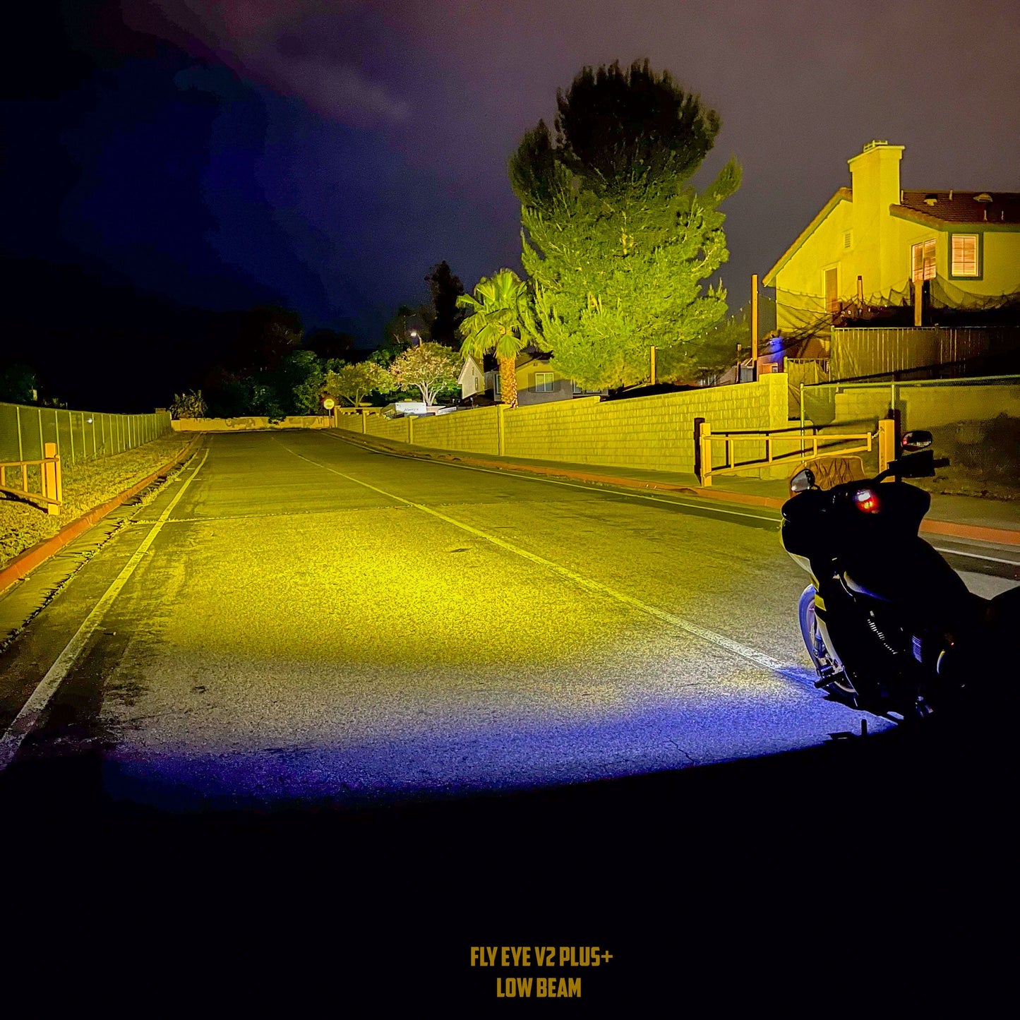 MOONSMC® 5.75 Moonmaker Fly Eye® V2 LED Headlight