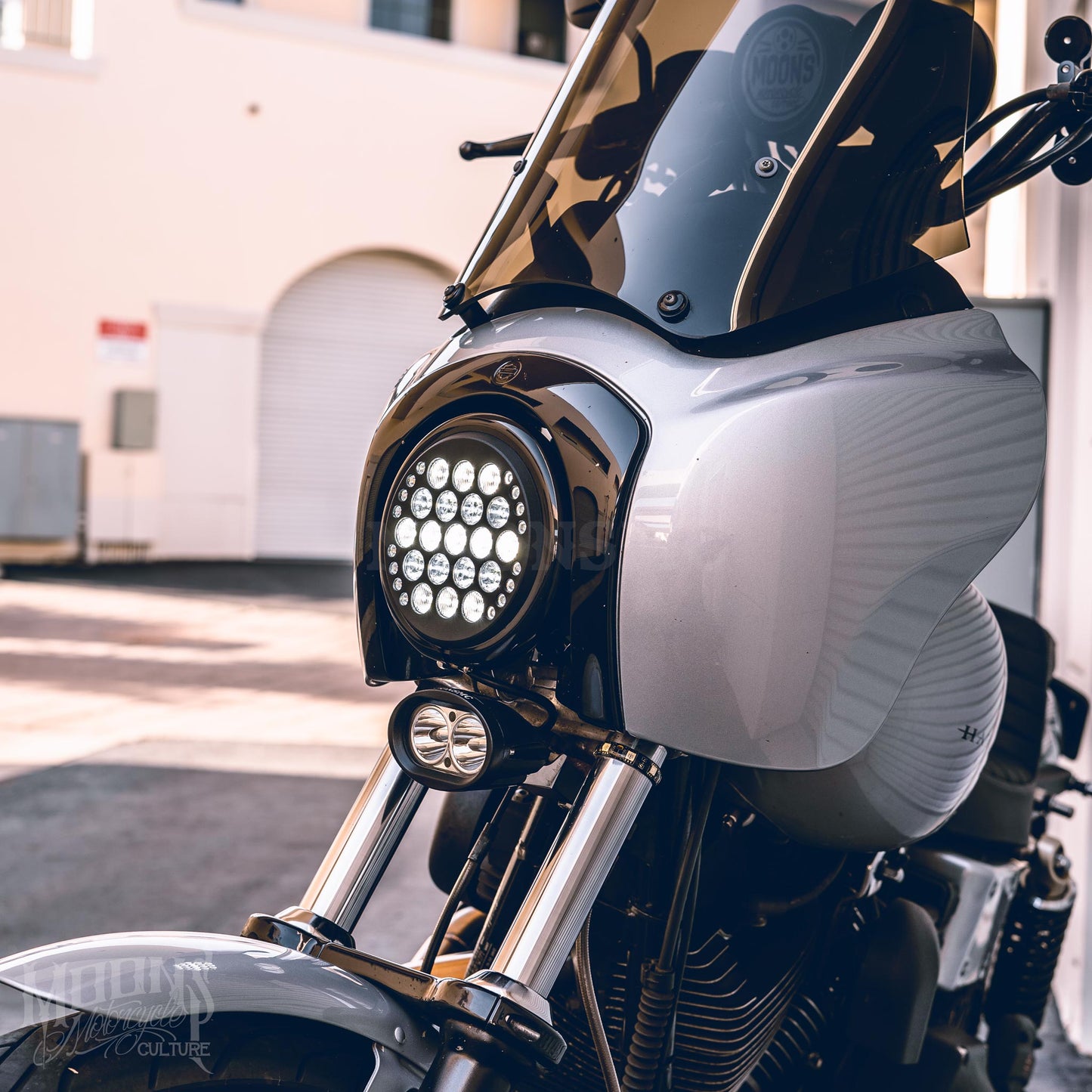 MOONSMC® 5.75 Moonmaker Fly Eye® V2 LED Headlight