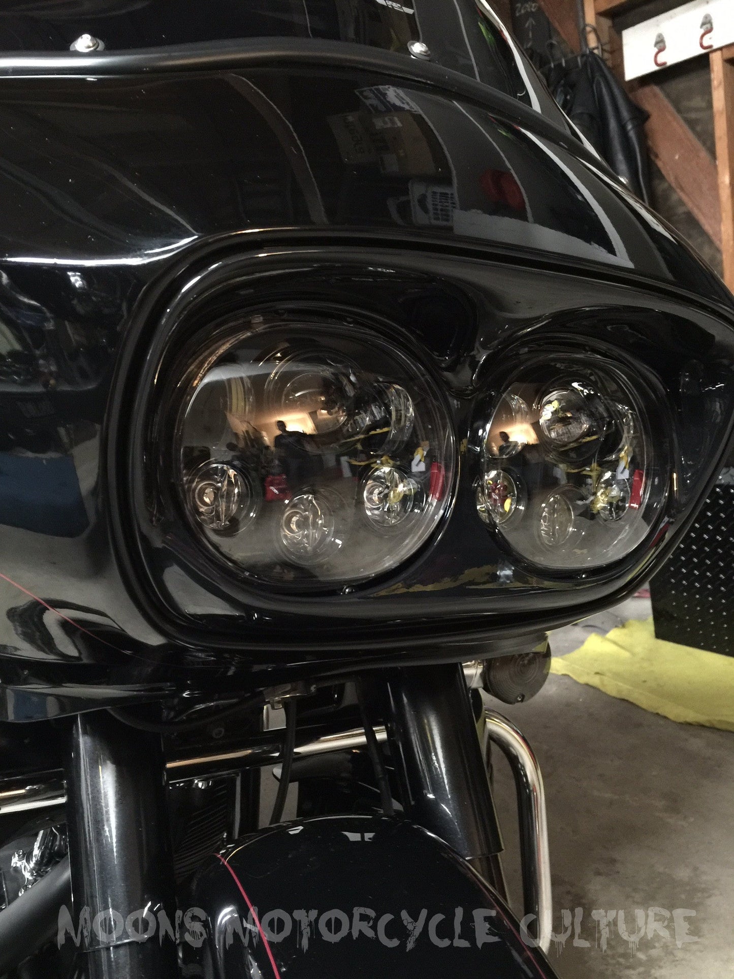 MOONSMC® Road Glide LED Moonmaker Headlight