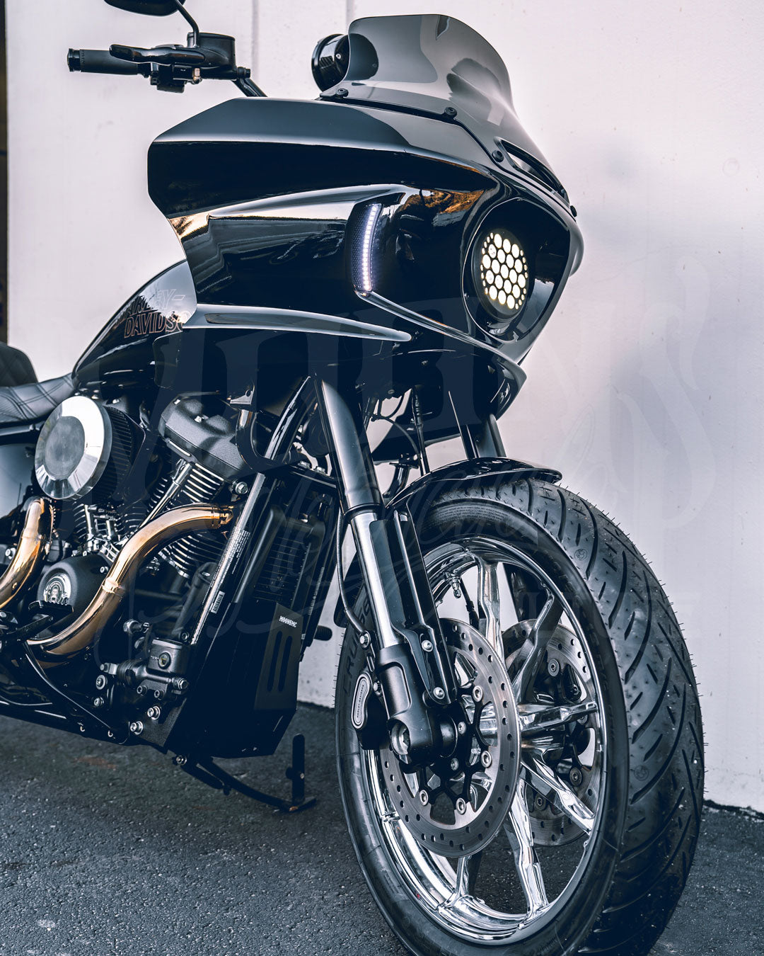 MOONSMC® SOFTAIL FXLRST HEADLIGHT BRACKET KIT